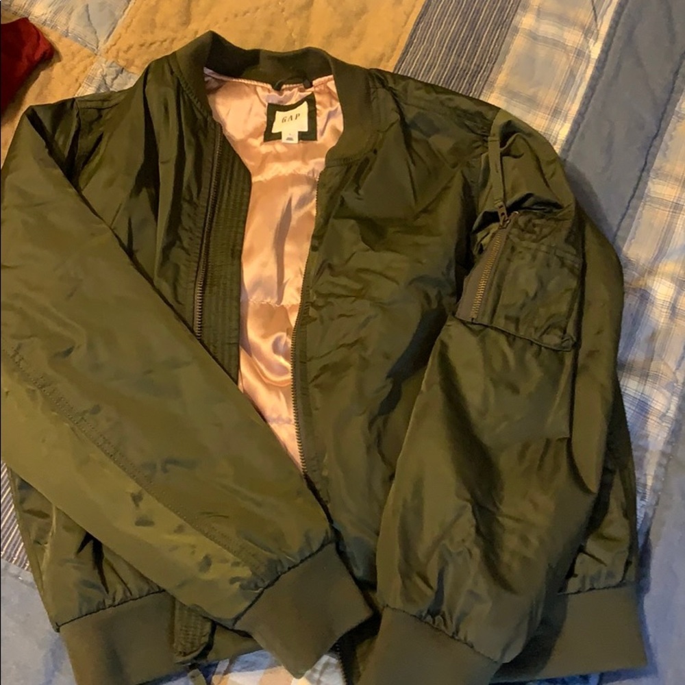 Bomber jacket